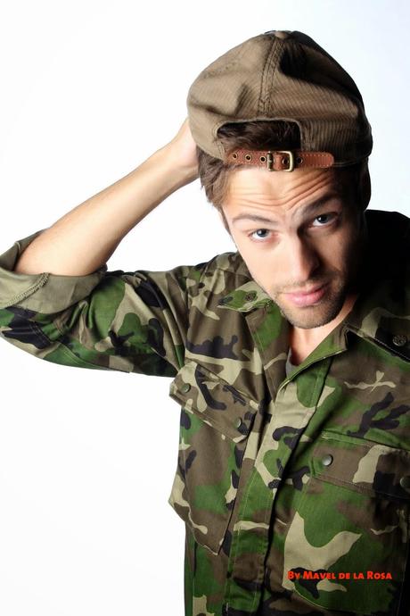 FASHION: Descubre las características del look militar chic // Discover the characteristics of military chic look
