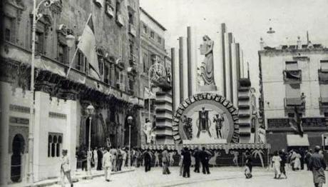 La Foguera de la «Plasa del Achuntament» (2.ª parte) La Foguera de la «Plasa del Achuntament» (2.ª parte)