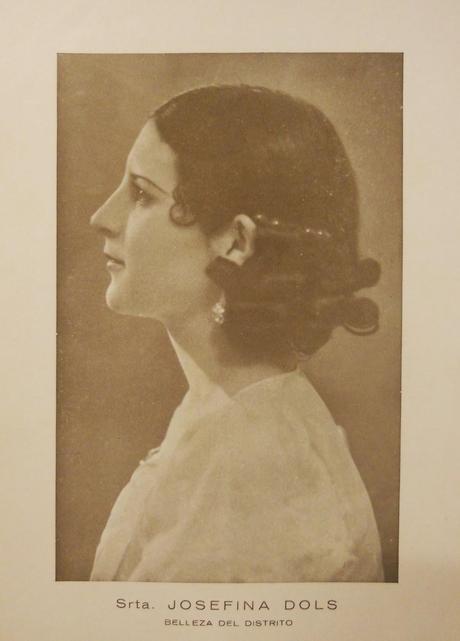 La Foguera de la «Plasa del Achuntament» (2.ª parte) La Foguera de la «Plasa del Achuntament» (2.ª parte)