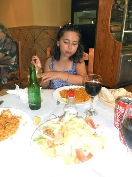 Cocinando con Alejandra.- Ensalada de pasta. bocados, paella, arroz, cocacola, refresco, 2 euros, comida casera y barata