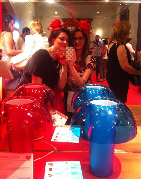 Casa Campari Barcelona, tres citas más con el afterwork que celebra los iconos del estilo italiano casa-campari-barcelona-lampara-colette-table