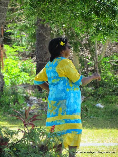 Lifou; entre el cielo y la tierra Lifou; entre el cielo y la tierra