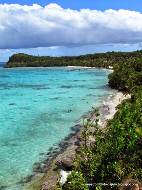 Lifou; entre el cielo y la tierra Lifou; entre el cielo y la tierra