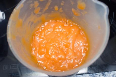 Pastel de papapaya y manzana con crocanti de almendra Pastel de papapaya y manzana con crocanti de almendra