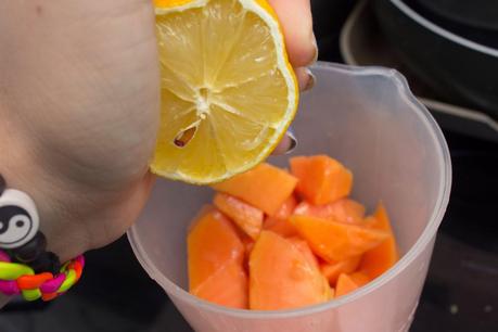 Pastel de papapaya y manzana con crocanti de almendra Pastel de papapaya y manzana con crocanti de almendra