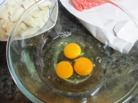 ALBÓNDIGAS AL AZAFRAN ALBÓNDIGAS AL AZAFRAN