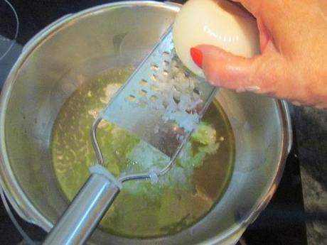 ALBÓNDIGAS AL AZAFRAN ALBÓNDIGAS AL AZAFRAN