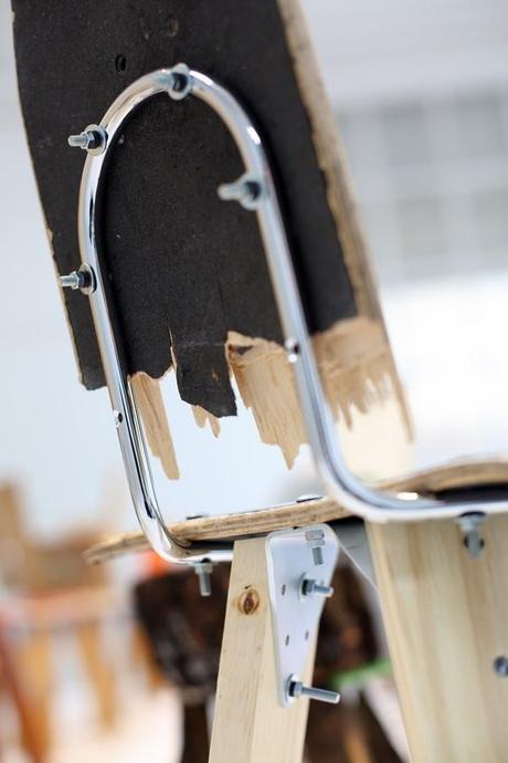 More than this: cómo hacer sillas por ‘no diseñadores’, según Curro Claret. 5 more than this curro claret