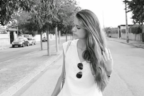 OUTFIT: SALES OUTFIT: SALES