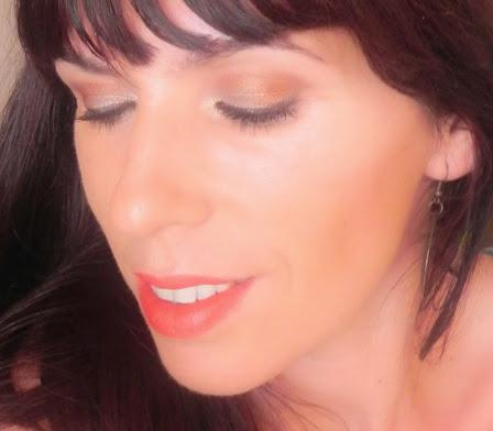 Look con pigmentos EL: Cálido de verano. Look con pigmentos EL: Cálido de verano.