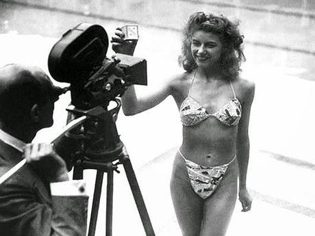 EL BIKINI EL BIKINI