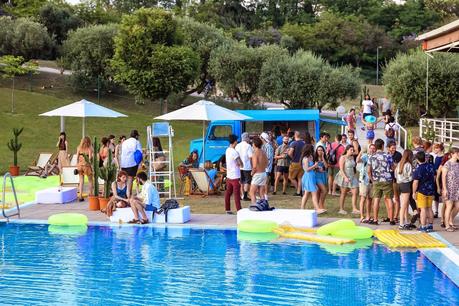 Pull & Bear pool party Pull & Bear pool party
