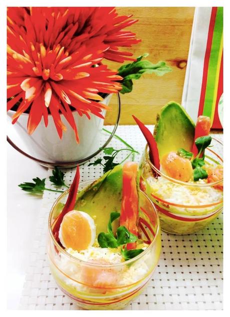 Ensalada mixta de salmón y aguacate Ensalada mixta de salmón y aguacate 6