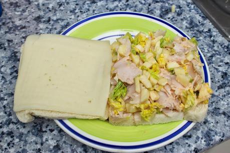 Sandwich rodilla de pavo y manzana Sandwich rodilla de pavo y manzana