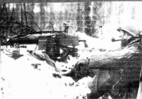 Encuentran una cámara de fotos de la II Guerra Mundial enterrada y revelan su contenido. Cámara de fotos de la Segunda Guerra Mundial revela su contenido
