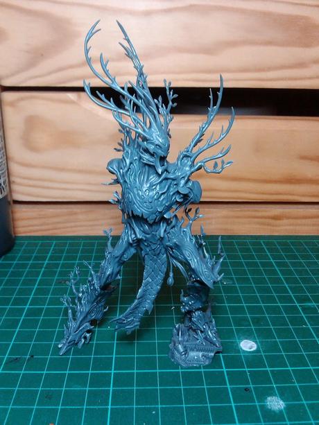 Montando el Hombre Árbol Montando el Hombre Árbol