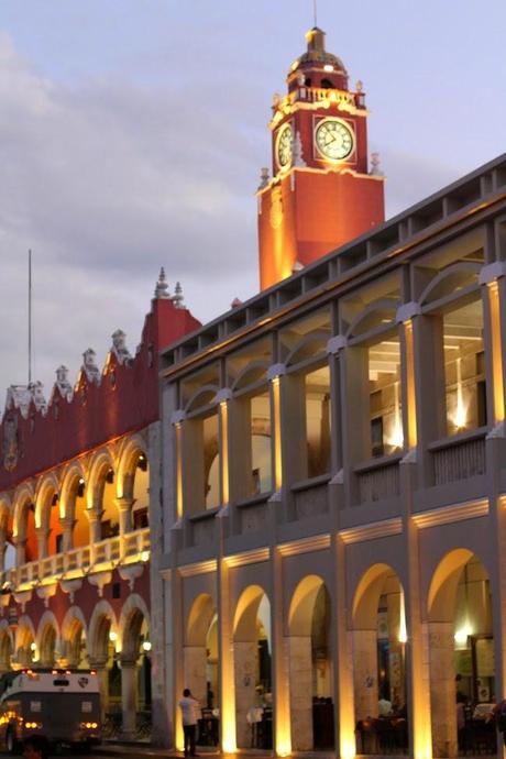 Night in Mérida Night in Mérida