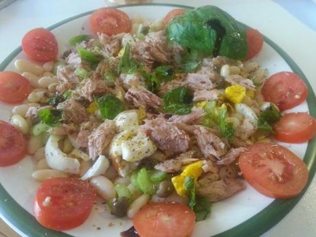 Ensalada de judías blancas – Insalata di spollichini insalatafagiolitonno2