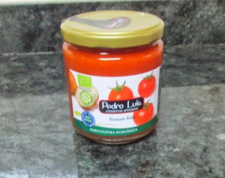 TOSTA DE QUESO DE CABRA, CON TOMATE Y OREGANO TOSTA DE QUESO DE CABRA, CON TOMATE Y OREGANO