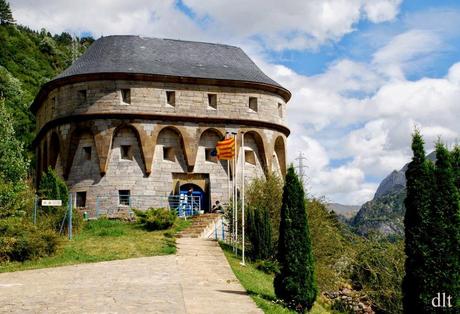 CANFRANC. TORRE DE FUSILEROS CANFRANC. TORRE DE FUSILEROS