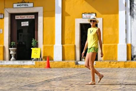 Pineapples Shorts Pineapples Shorts