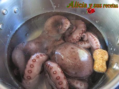 PULPO A FEIRA O A LA GALLEGA