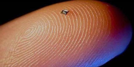 Microchips ya colocados en muchos ciudadanos