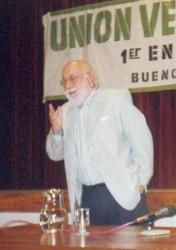 El pediatra que se opone a las vacunas y promueve el parto en casa El pediatra que se opone a las vacunas y promueve el parto en casa