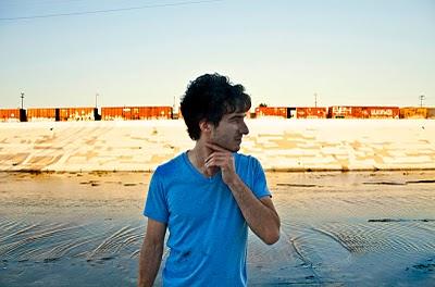 Art Officially Favored (2010) un documental de Martin Yernazian sobre el increíble Michael Masley Art Officially Favored (2010) un documental de Martin Yernazian sobre el increíble Michael Masley