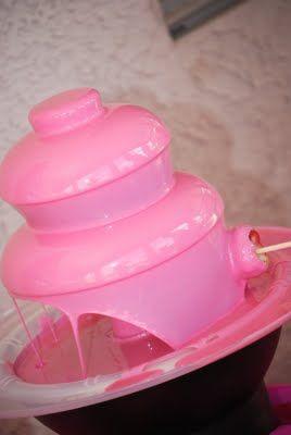 Hot Pink Chocolate Fountain by one of our favorite clients Maddycakes