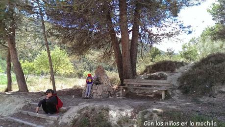 Alcoy con niños: Senderismo en familia por la vía verde Alcoy con niños: Senderismo en familia por la vía verde