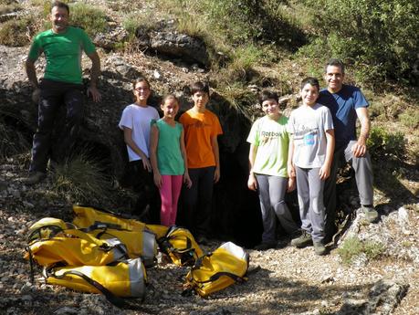 Tareas bioespeleológicas en el Calar del Mundo (Albacete) Tareas bioespeleológicas en el Calar del Mundo (Albacete)