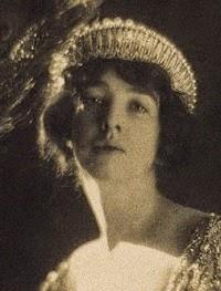 La rica escultora, Gertrude Vanderbilt (1875-1942) La rica escultora, Gertrude Vanderbilt (1875-1942)