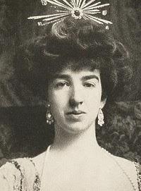 La rica escultora, Gertrude Vanderbilt (1875-1942) La rica escultora, Gertrude Vanderbilt (1875-1942)