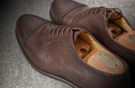 Review Oxford Legate de Crownhill.