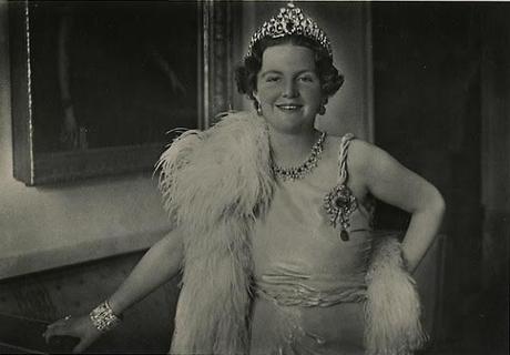 Tiara de Zafiros - Casa Real de los Paises Bajos Tiara de Zafiros - Casa Real de los Paises Bajos