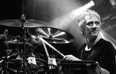 Charly Alberti: El tercer elemento de Soda Stereo Charly Alberti: El tercer elemento de Soda Stereo