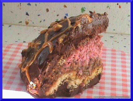 ZUCCOTTO DE CEREZAS Y CREMA DE MOKA. REPOSTERAS POR EUROPA. ¡ ITALIA ! ZUCCOTTO DE CEREZAS Y CREMA DE MOKA. REPOSTERAS POR EUROPA. ¡ ITALIA !