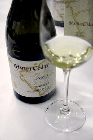 Albariño entre la tradición y la investigación. Bodegas Martín Códax Albariño entre la tradición y la investigación. Bodegas Martín Códax