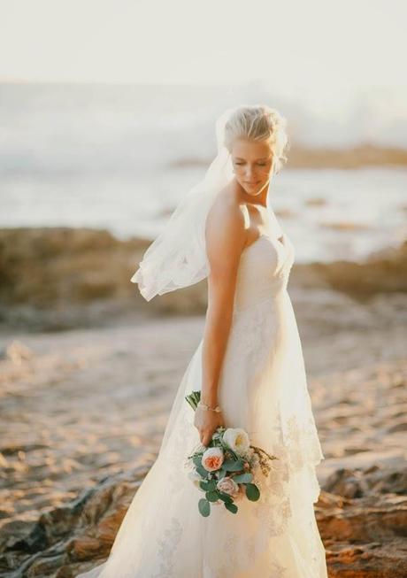 Vestidos de novia para una boda en la playa Vestidos de novia para una boda en la playa