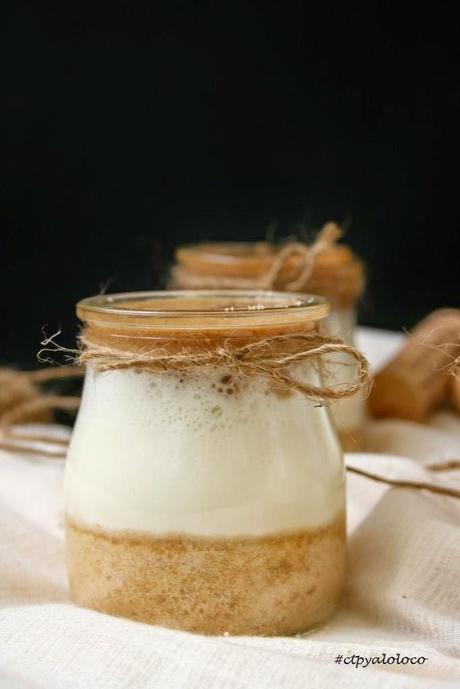 Panna Cotta, tierra de galleta y crema de praliné