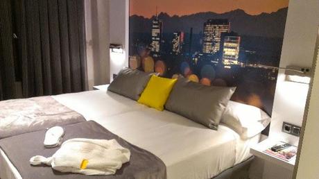HOTEL VUELING (BARCELONA) HOTEL VUELING (BARCELONA)