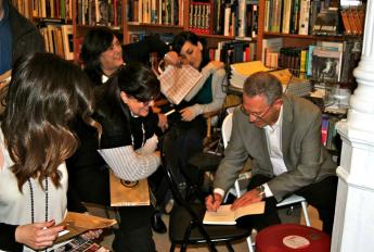 Fernando Gessa: “Hay ocasiones en que los lectores necesitan que la historia que les ha enganchado siga desarrollándose” Firma de ejemplares en Madrid en la Librería Ocho y Medio