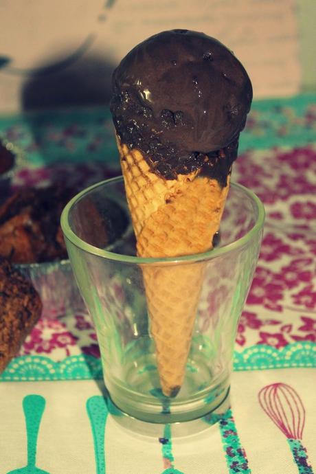DOBLE CHOCOLATE HELADO CON MUFFINS DOBLE CHOCOLATE HELADO CON MUFFINS