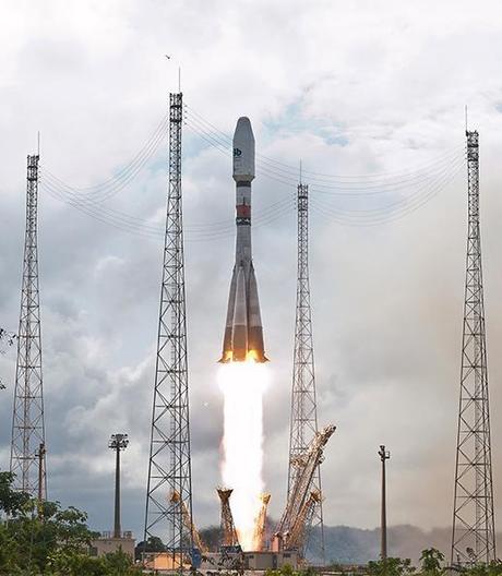 Lanzados cuatro satélites O3b cohete