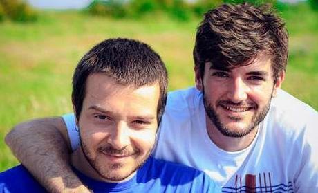 Un maratón para superar barreras de dos lalinenses - Working Wheels Álex Ferradás y Alberto Mouriño quieren correr en Donostia.