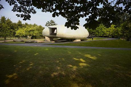 Serpentine-Gallery-Pavilion-2014-Designed-by-Smiljan Radic-Photograph-Offenbach 4