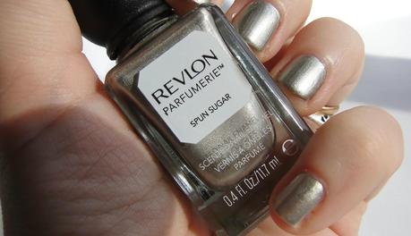 Revlon Parfumerie, esmaltes con fragancia. Revlon Parfumerie, esmaltes con fragancia.