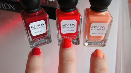 Revlon Parfumerie, esmaltes con fragancia. Revlon Parfumerie, esmaltes con fragancia.