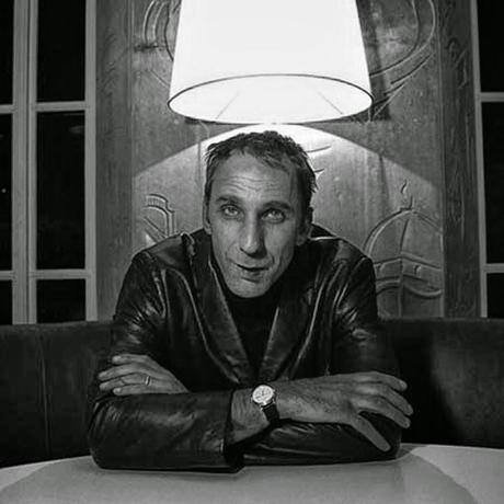 Grandes simios, Will Self